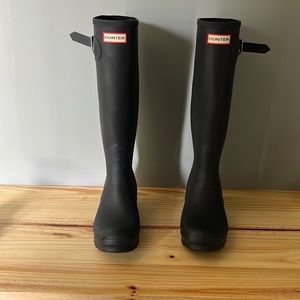Hunter Knee High Boots Black Adjustable U.S Size 9 U.K 7
